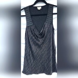 Worth 100 % silk tank top blouse, black and gold, Excellent Pre-owned Condition